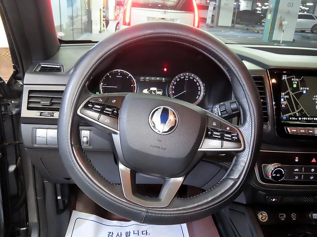 Ssangyong Rexton - Vista 8