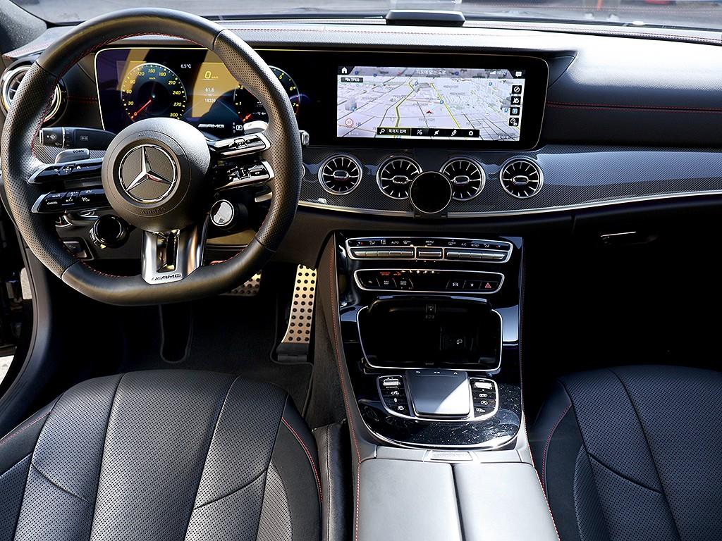 Mercedes Benz CLS Class - Vista 9