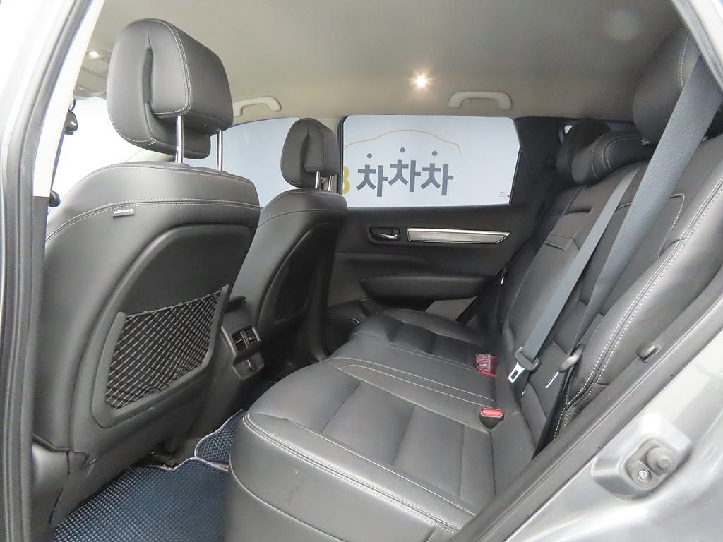 SAMSUNG QM6 - Vista 6