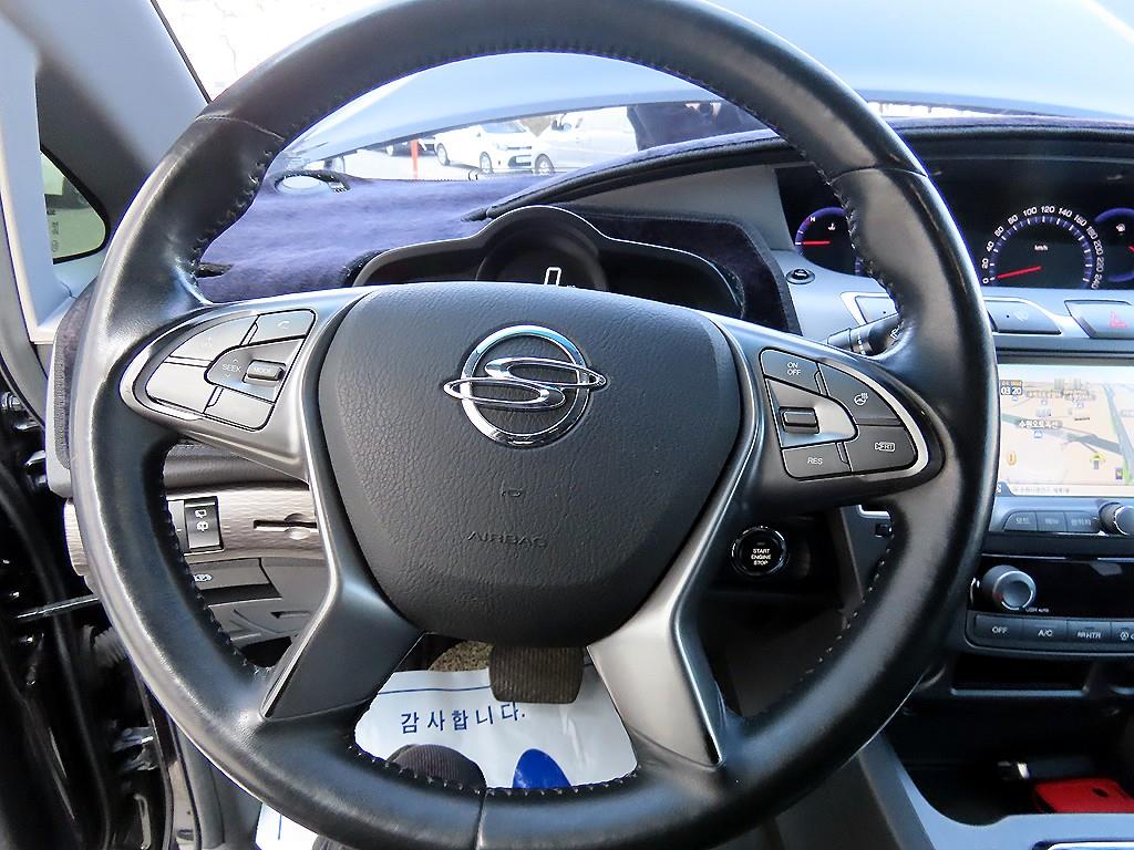 Ssangyong Korando - Vista 9