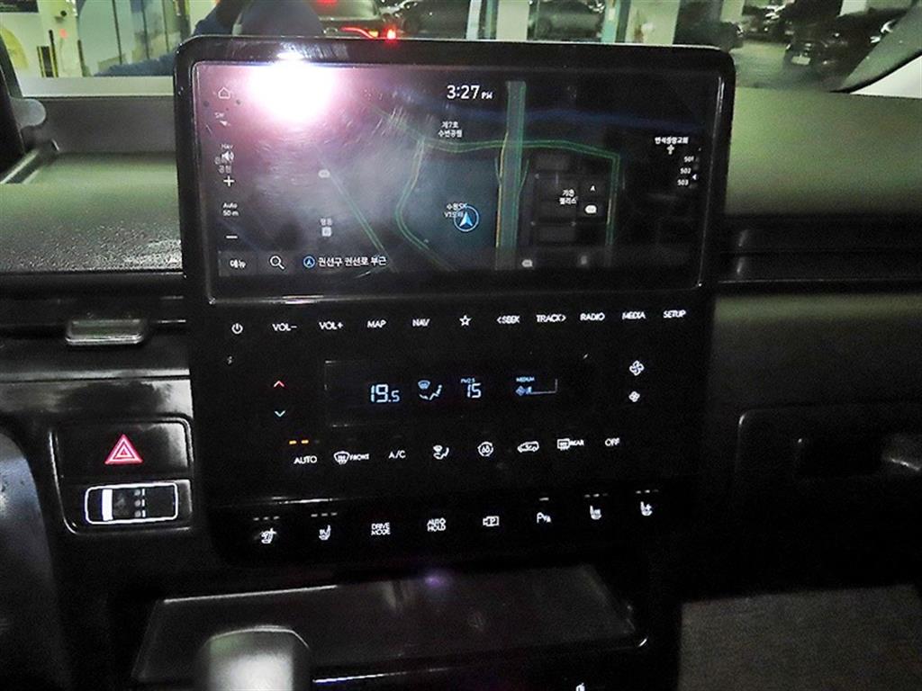 HYUNDAI Staria - Vista 11