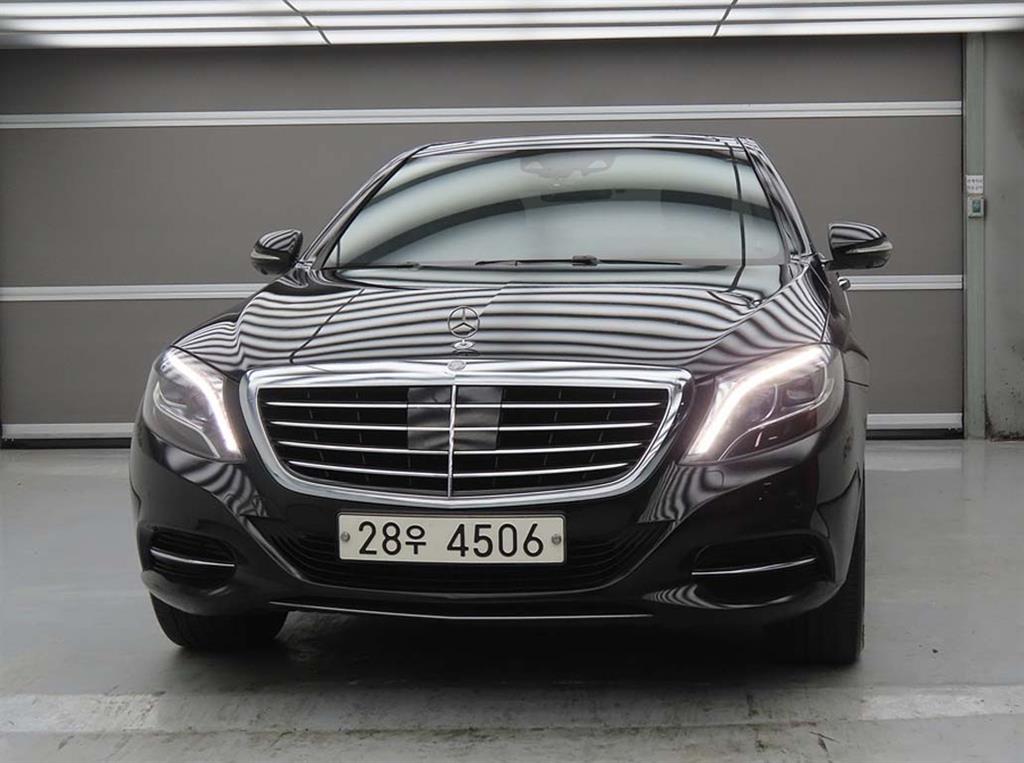 Mercedes Benz S Class - Vista 2