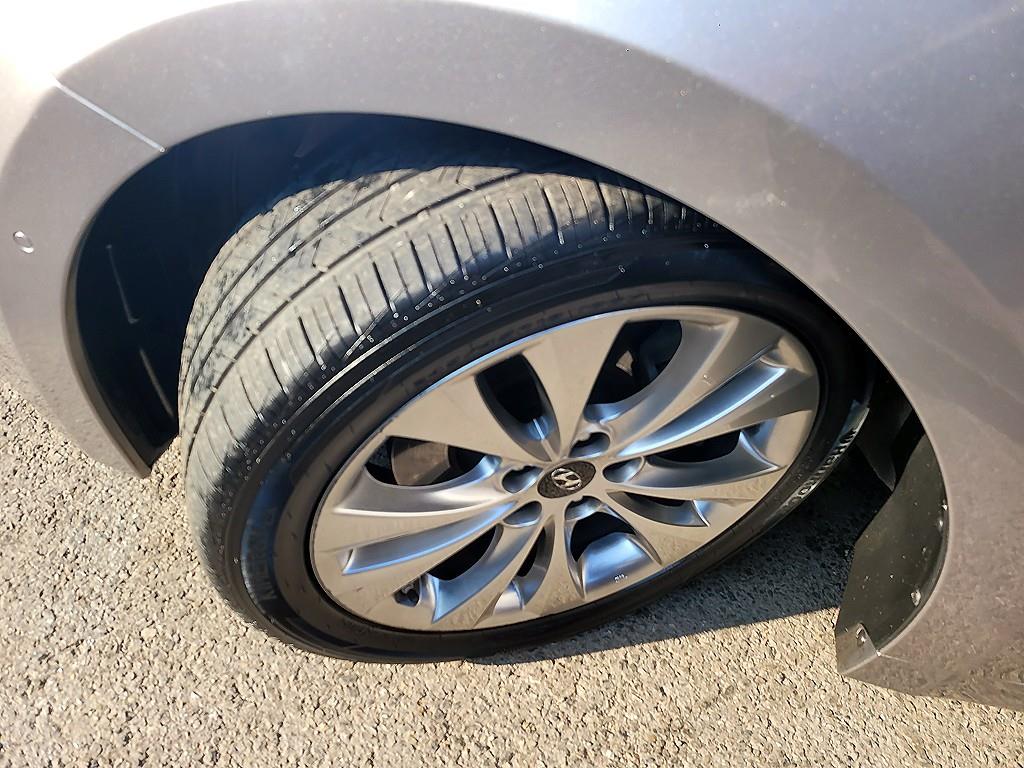 HYUNDAI Grandeur 2011 - Importación desde Corea - HF Imports Iquique - Foto 20