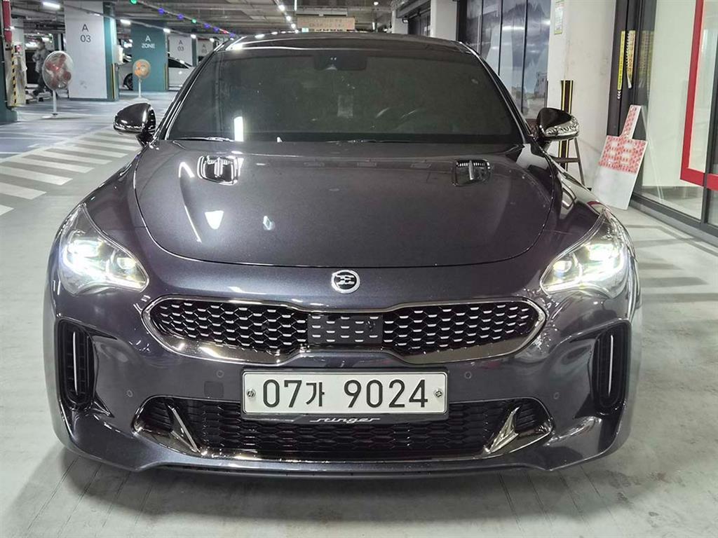 KIA Stinger - Vista 2