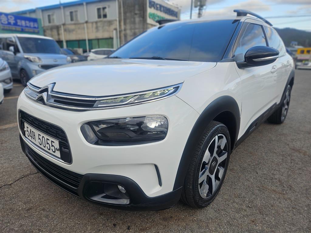 Citroen C4 2019 Blanco - Importación desde Corea - HF Imports Iquique - Foto 1