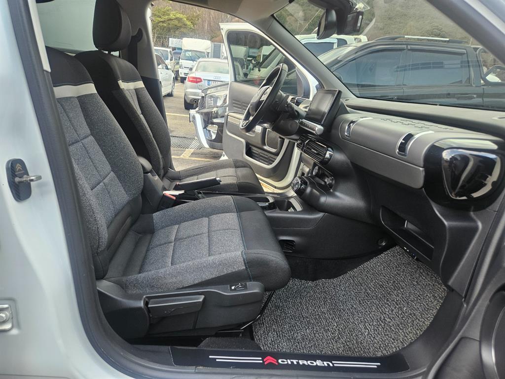 Citroen C4 2019 Blanco - Importación desde Corea - HF Imports Iquique - Foto 14