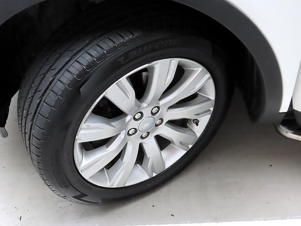 Land Rover Discovery Sports 2016 Blanco - Importación desde Corea - HF Imports Iquique - Foto 19