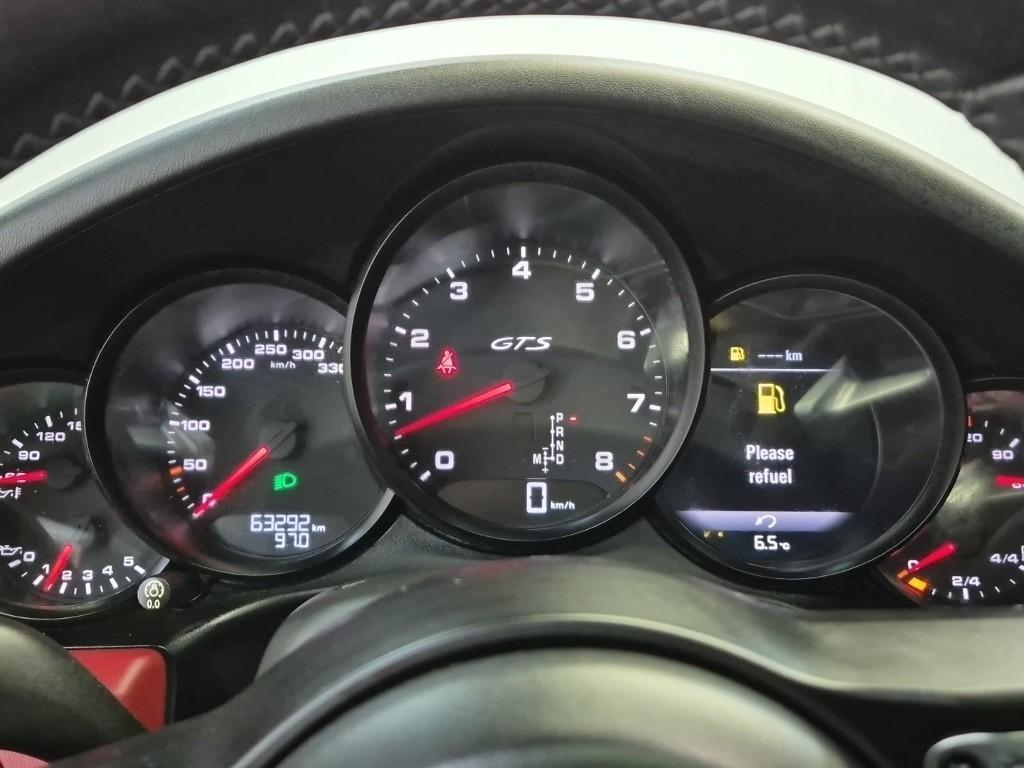 Porsche 911 - Vista 6