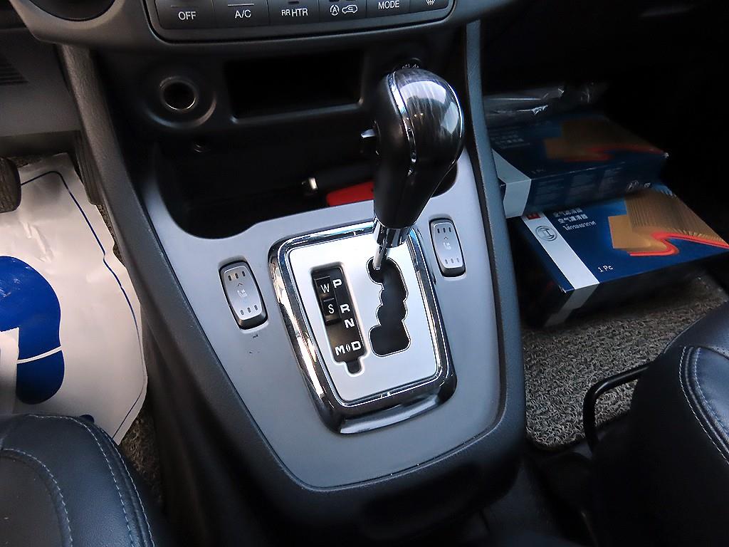 Ssangyong Korando - Vista 11