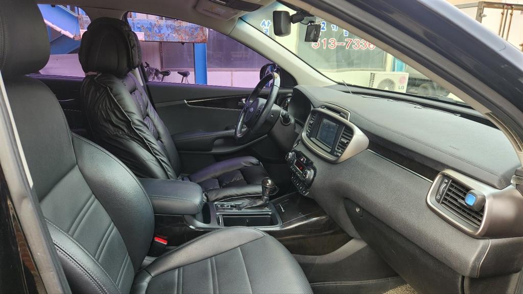 KIA Sorento 2015 Negro - Importación desde Corea - HF Imports Iquique - Foto 18