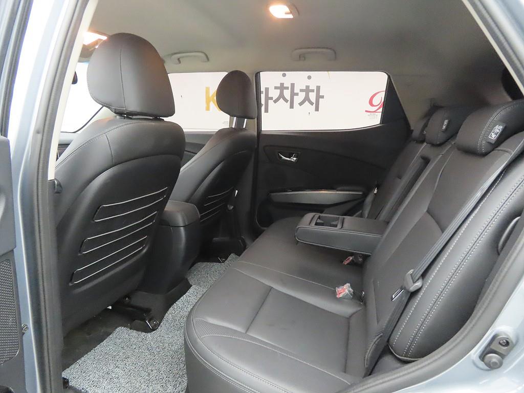 Ssangyong Tivoli - Vista 6