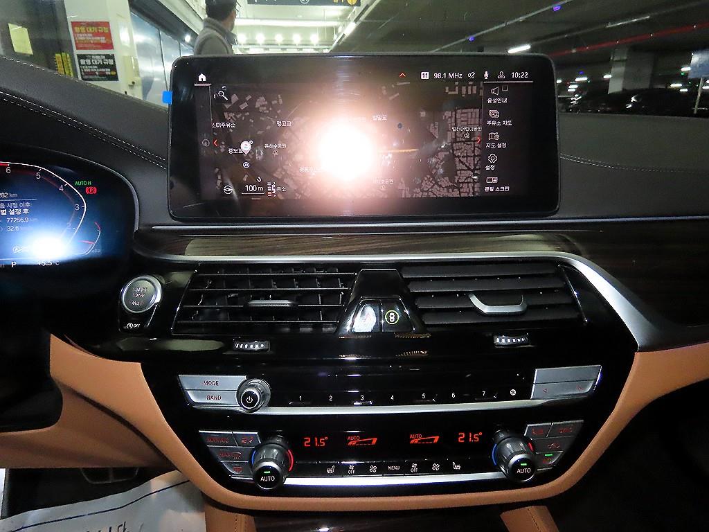 BMW 5 Series - Vista 11