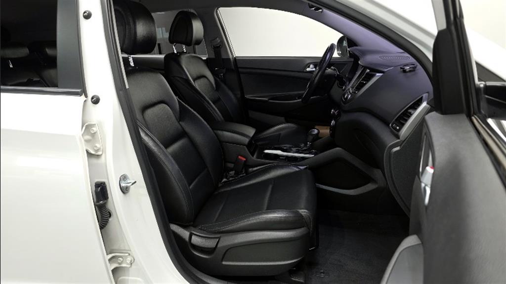 HYUNDAI Tucson - Vista 11