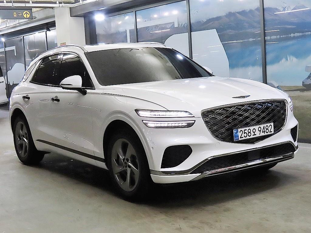 Genesis GV70 2025 Blanco - Importación desde Corea - HF Imports Iquique - Foto 1