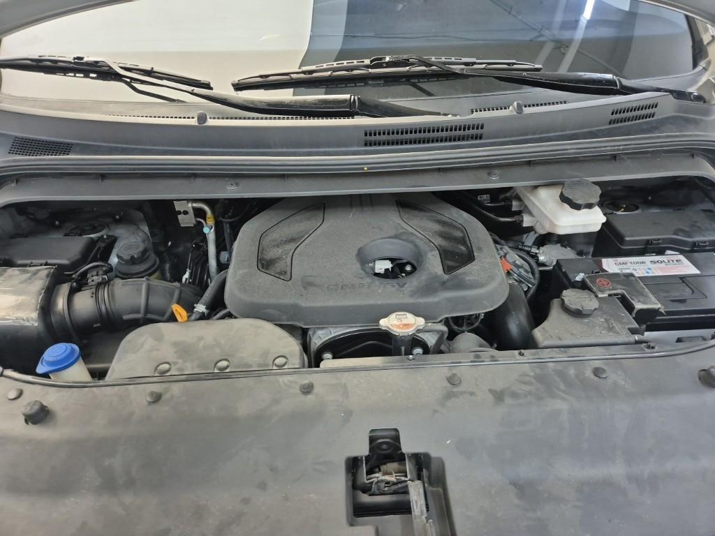 HYUNDAI Starex - Vista 5