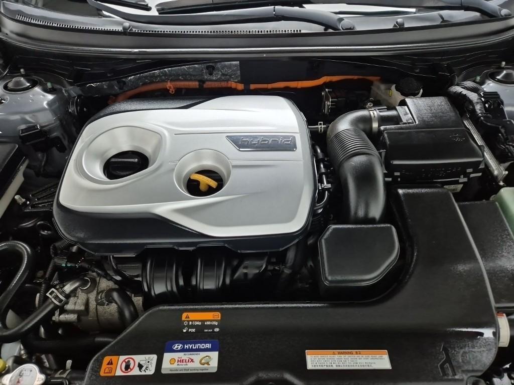 HYUNDAI Sonata - Vista 5