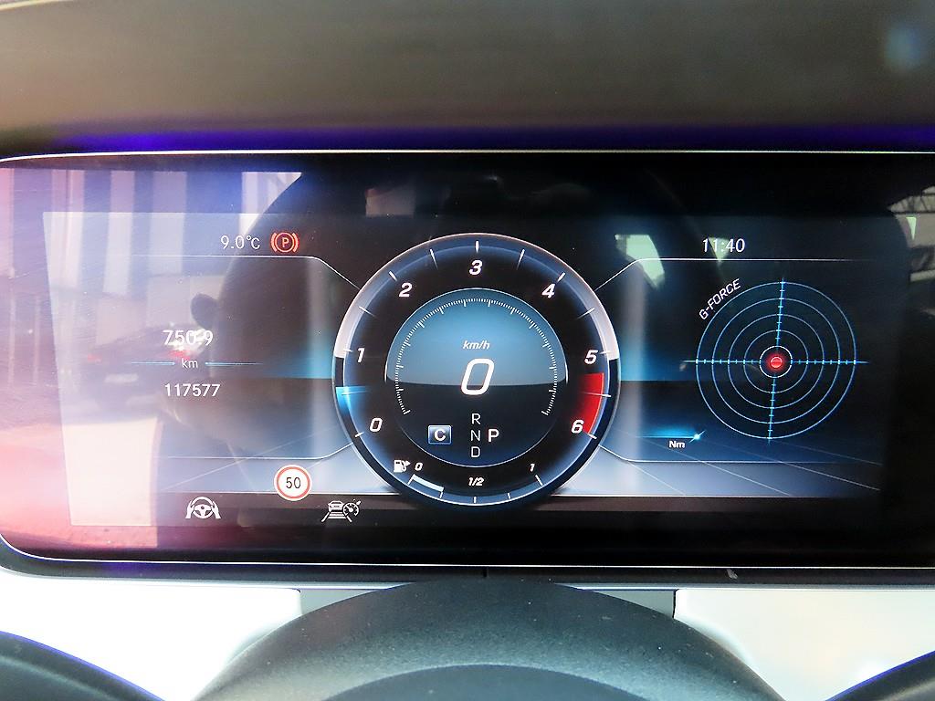 Mercedes Benz CLS Class - Vista 9