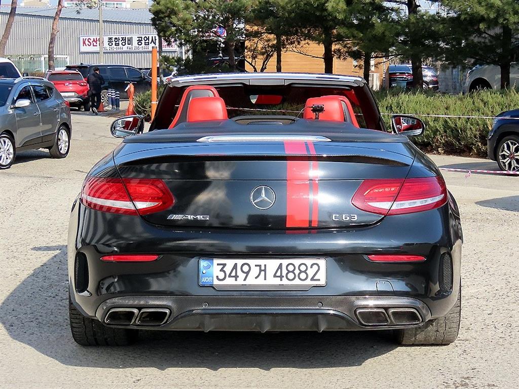 Mercedes Benz C Class - Vista 8