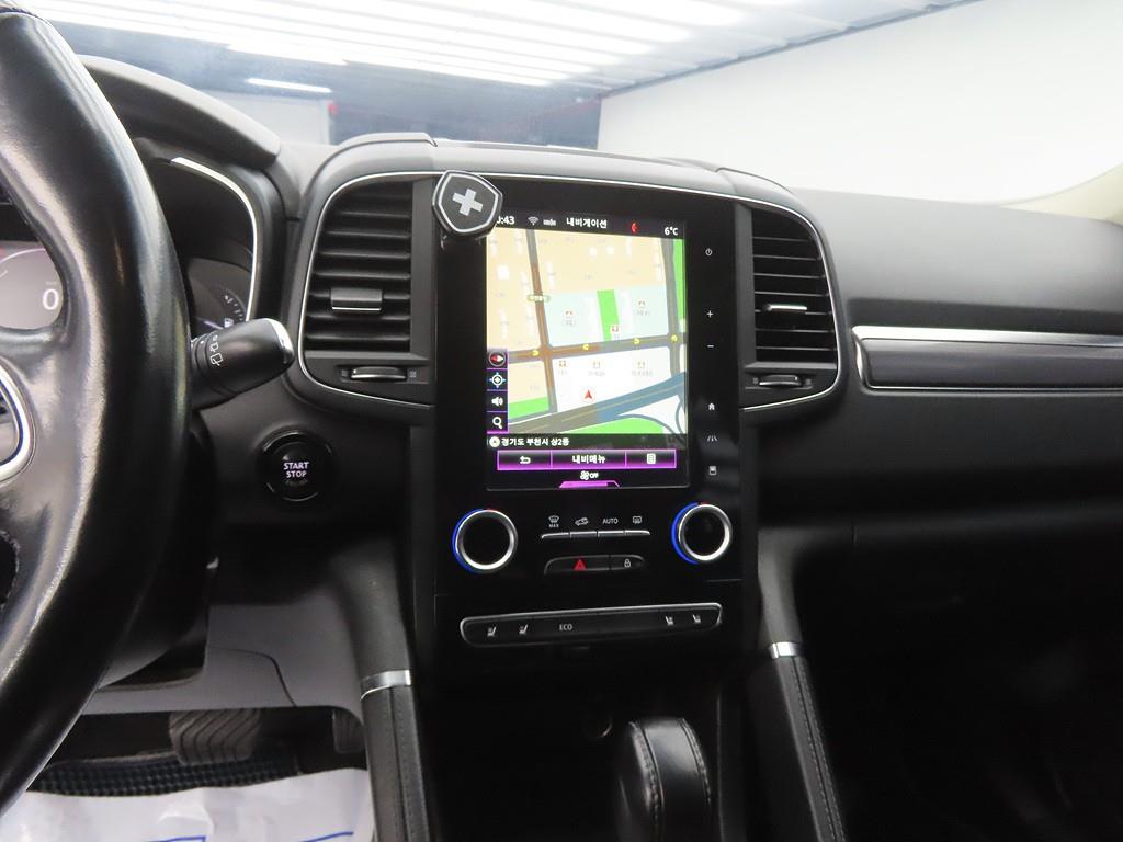 SAMSUNG QM6 - Vista 10