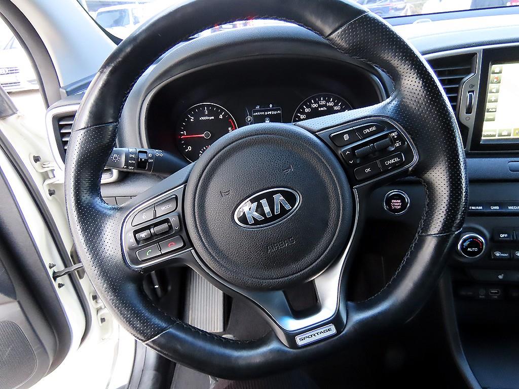 KIA Sportage - Vista 8