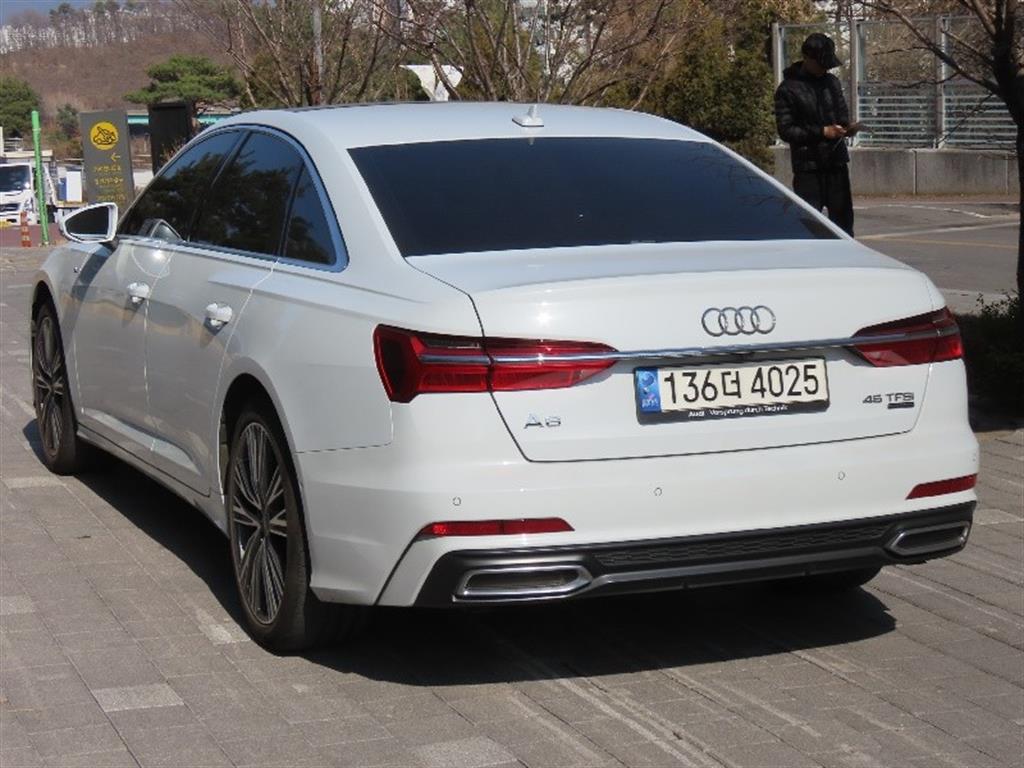 Audi A6 - Vista 7
