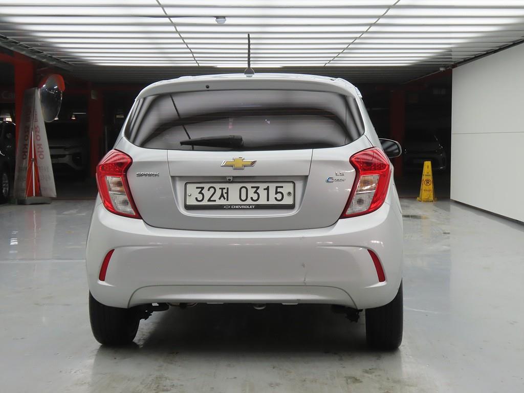 Chevrolet Spark - Vista 3
