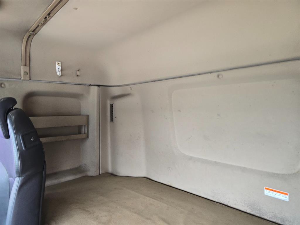 medium and large cargo Cargo - Vista 12