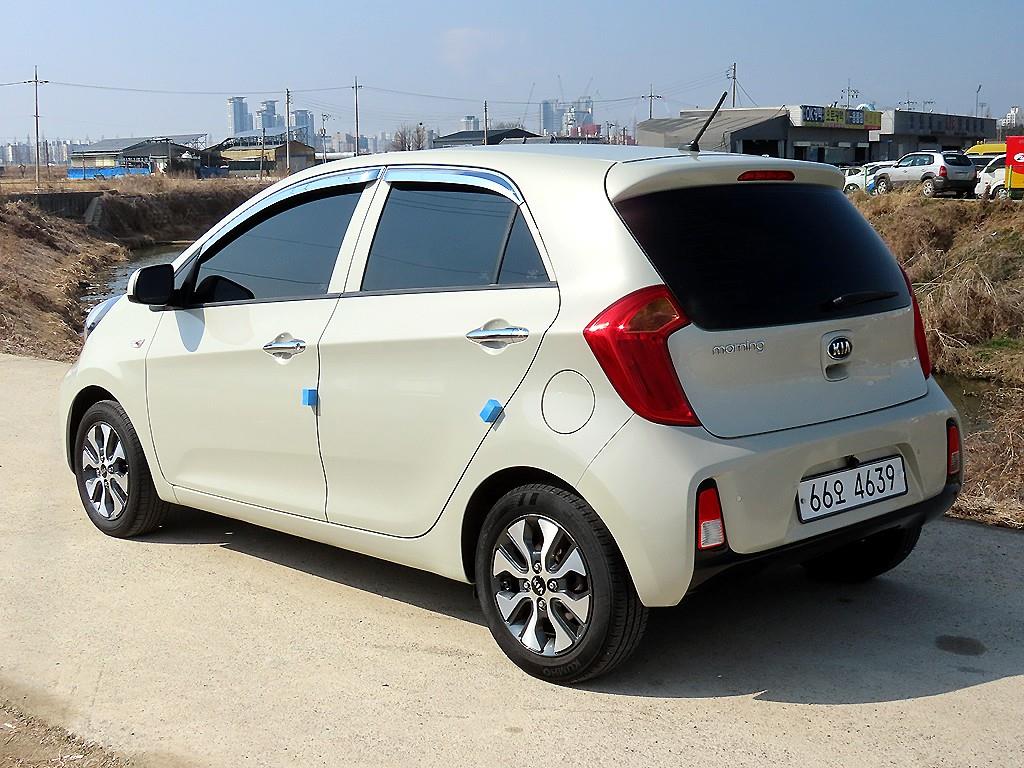 KIA Morning - Vista 3