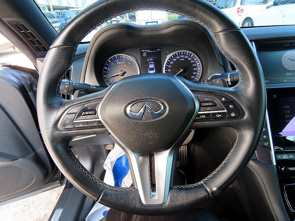 Infiniti Q - Vista 7