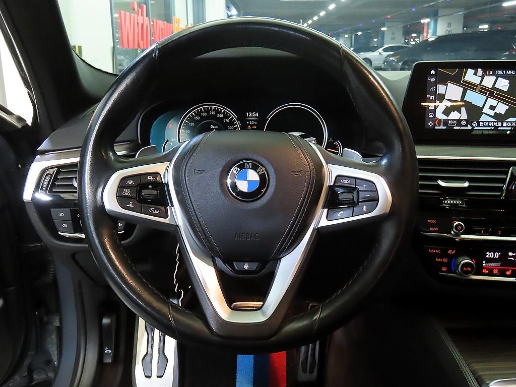 BMW 5 Series - Vista 8