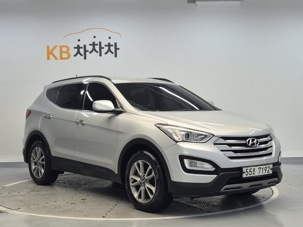 HYUNDAI Santa Fe - Vista 4