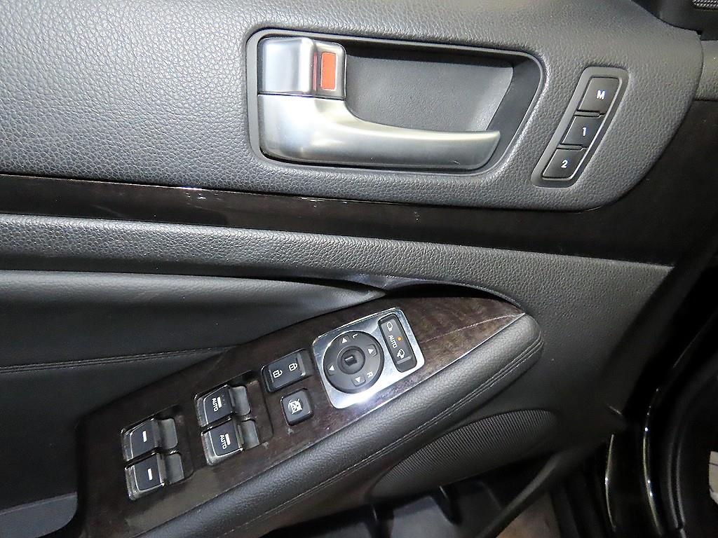 KIA K7 2013 Negro - Importación desde Corea - HF Imports Iquique - Foto 13