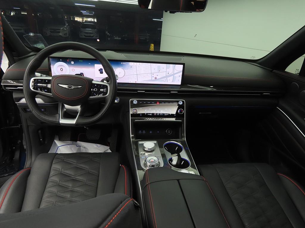 Genesis GV80 - Vista 7