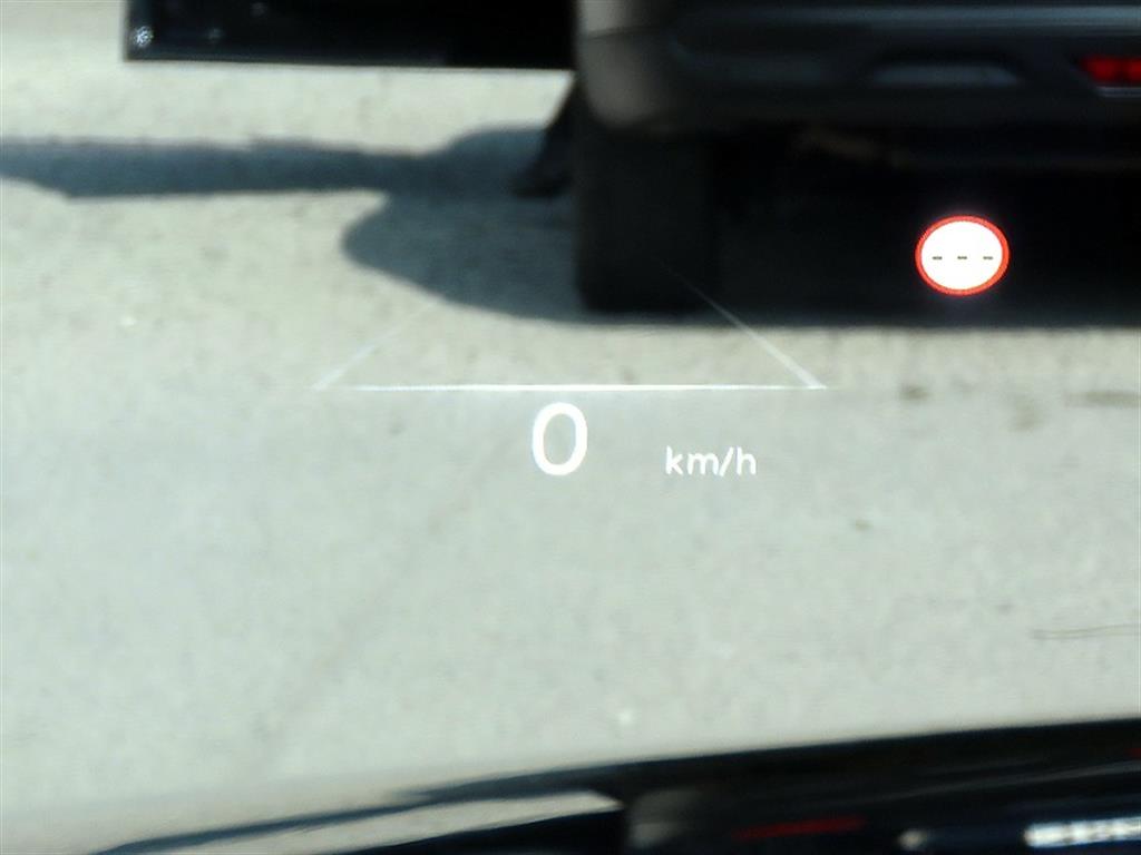 Genesis G80 - Vista 10