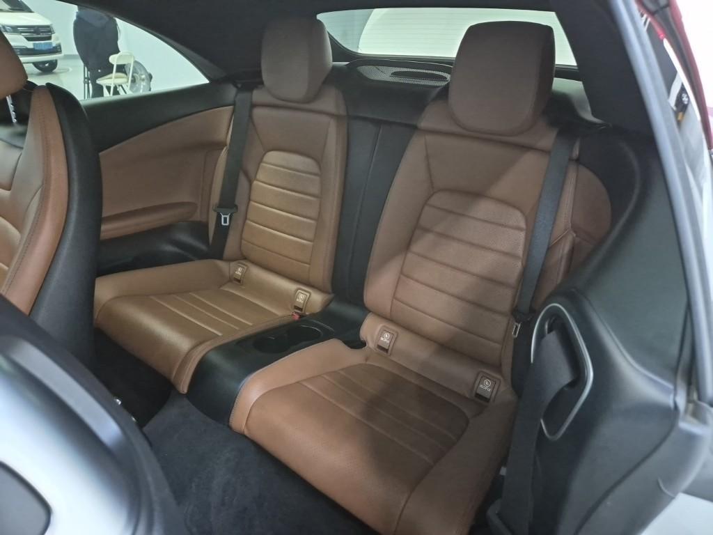 Mercedes Benz C Class - Vista 12