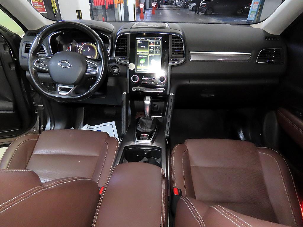 SAMSUNG QM6 - Vista 10