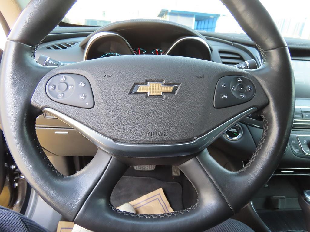 Chevrolet Impala - Vista 9