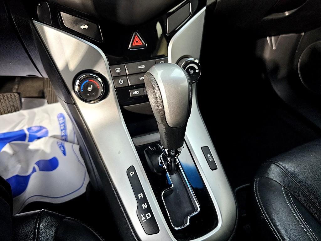 Chevrolet Cruise 2015 Negro - Importación desde Corea - HF Imports Iquique - Foto 15