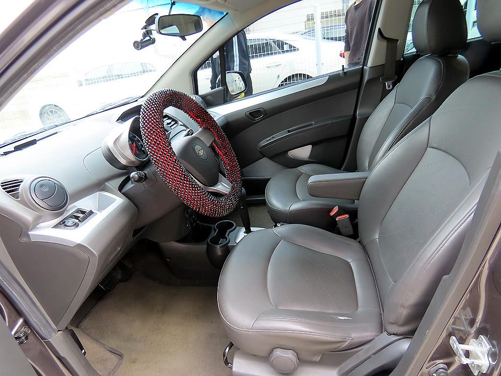 Chevrolet Spark - Vista 5