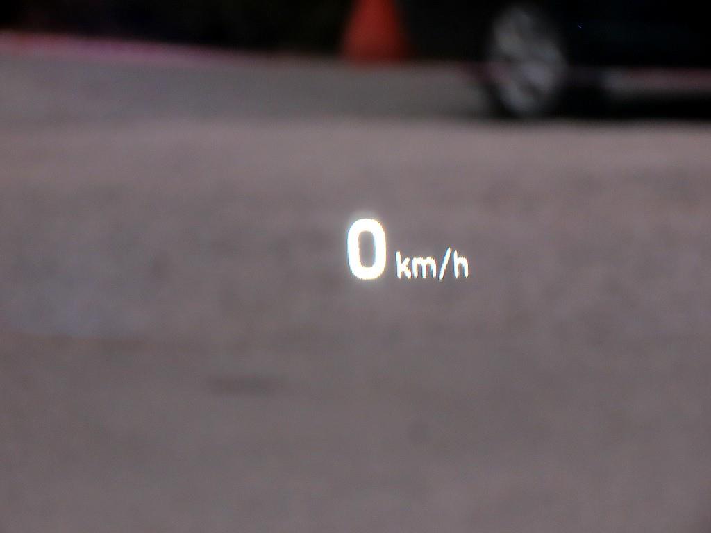 Genesis G80 - Vista 10