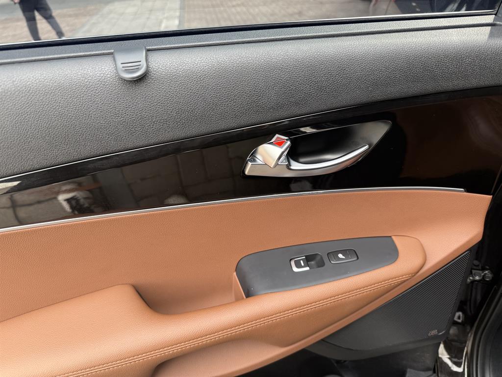 KIA Sorento - Vista 12