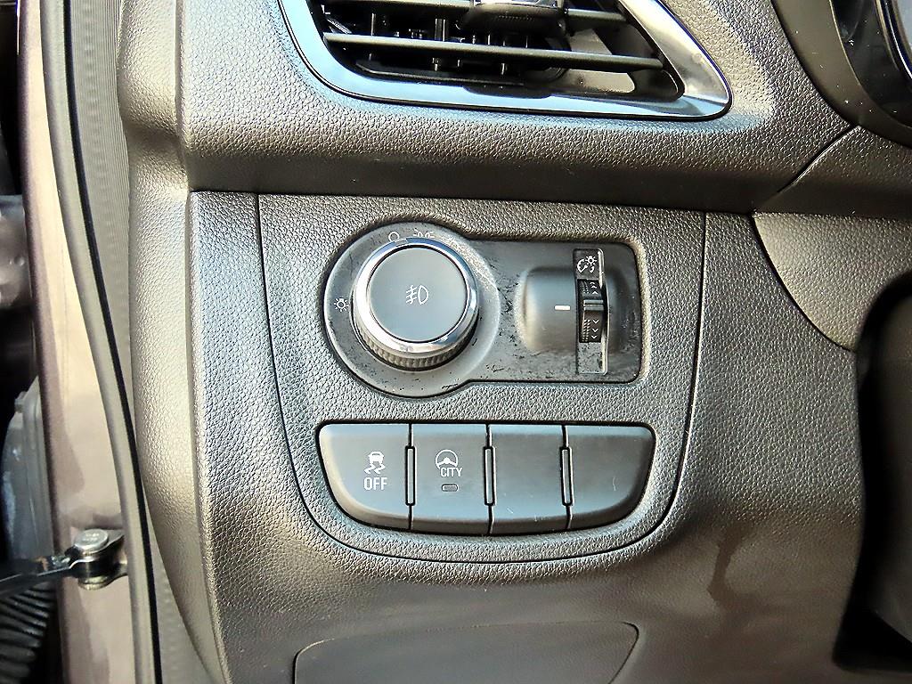 Chevrolet Spark - Vista 12