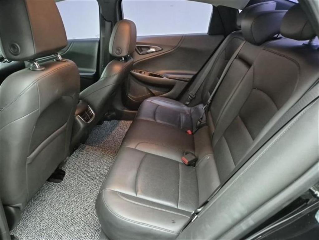 Chevrolet Malibu - Vista 12