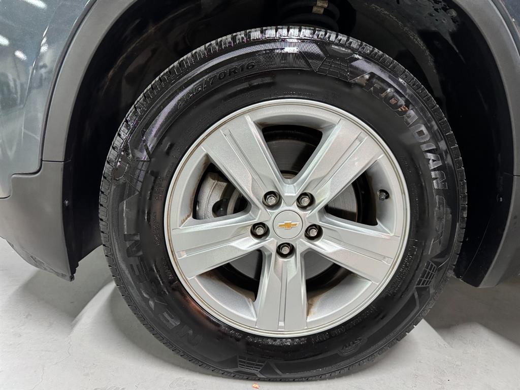 Chevrolet Trax 2021 Gris - Importación desde Corea - HF Imports Iquique - Foto 16