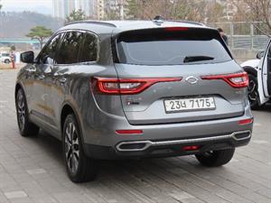 SAMSUNG QM6 - Vista 8