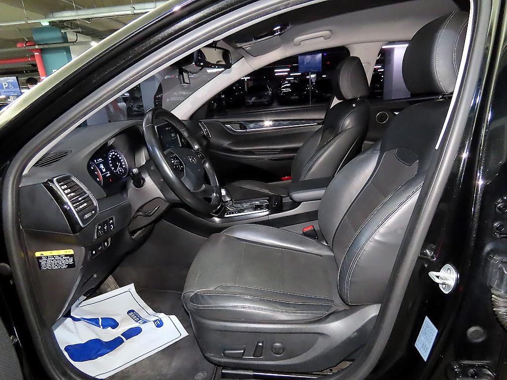 HYUNDAI Grandeur - Vista 6