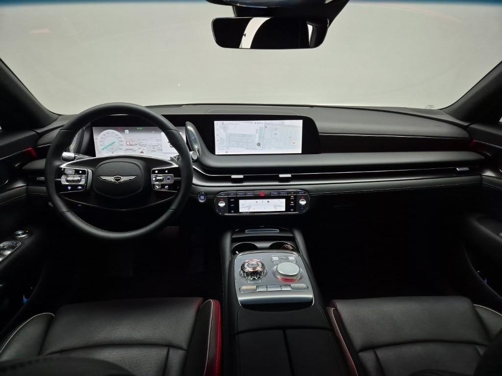 Genesis G90 - Vista 7