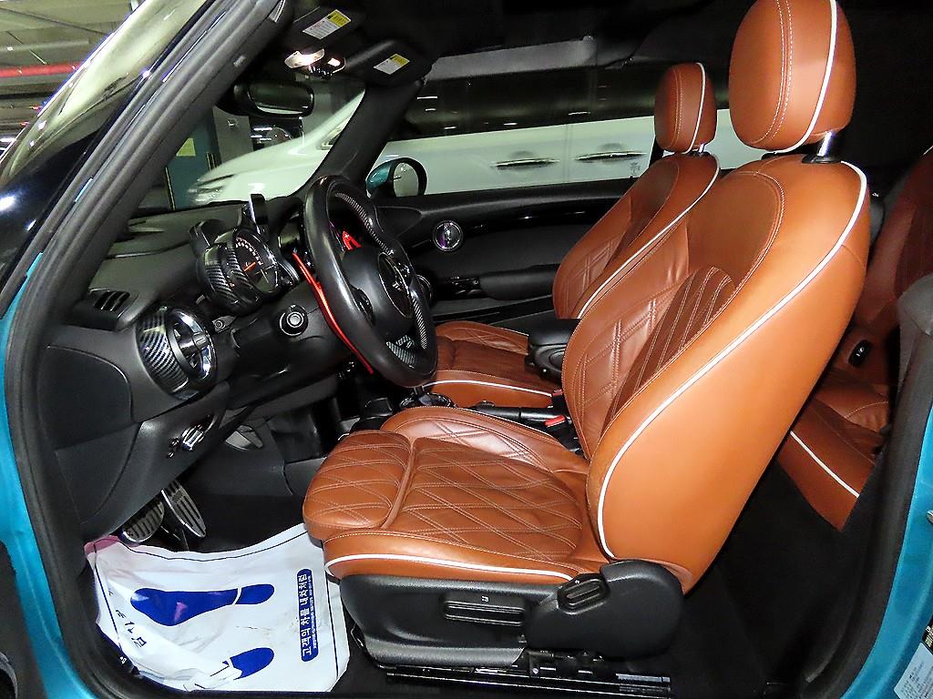 Mini Cooper Convertible - Vista 8