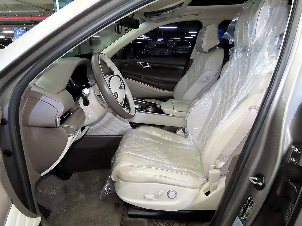 Genesis GV80 - Vista 6