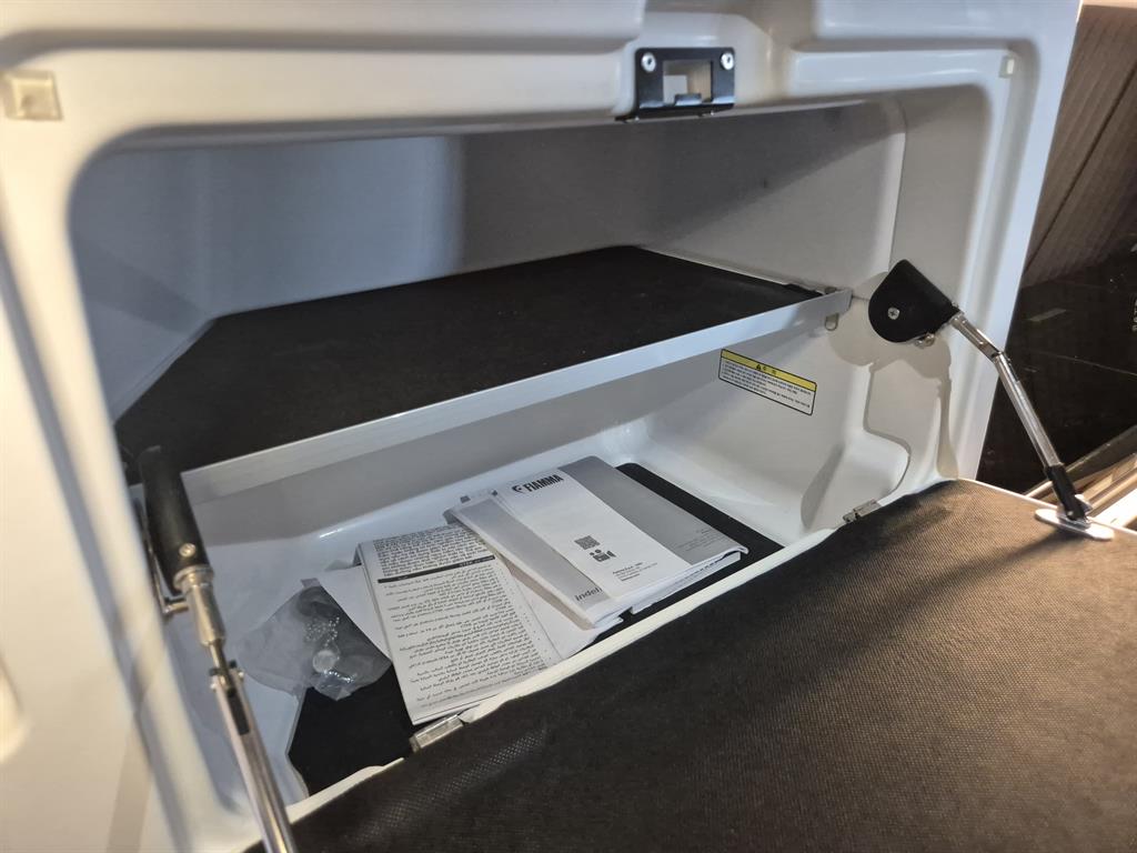 HYUNDAI Staria 2022 Blanco - Importación desde Corea - HF Imports Iquique - Foto 19